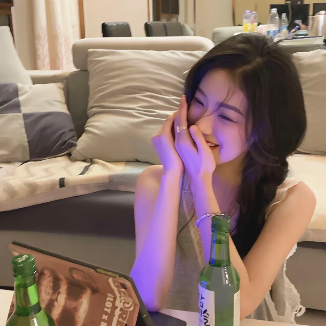 女高怪谈海报
